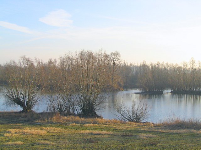 Achter de dijk